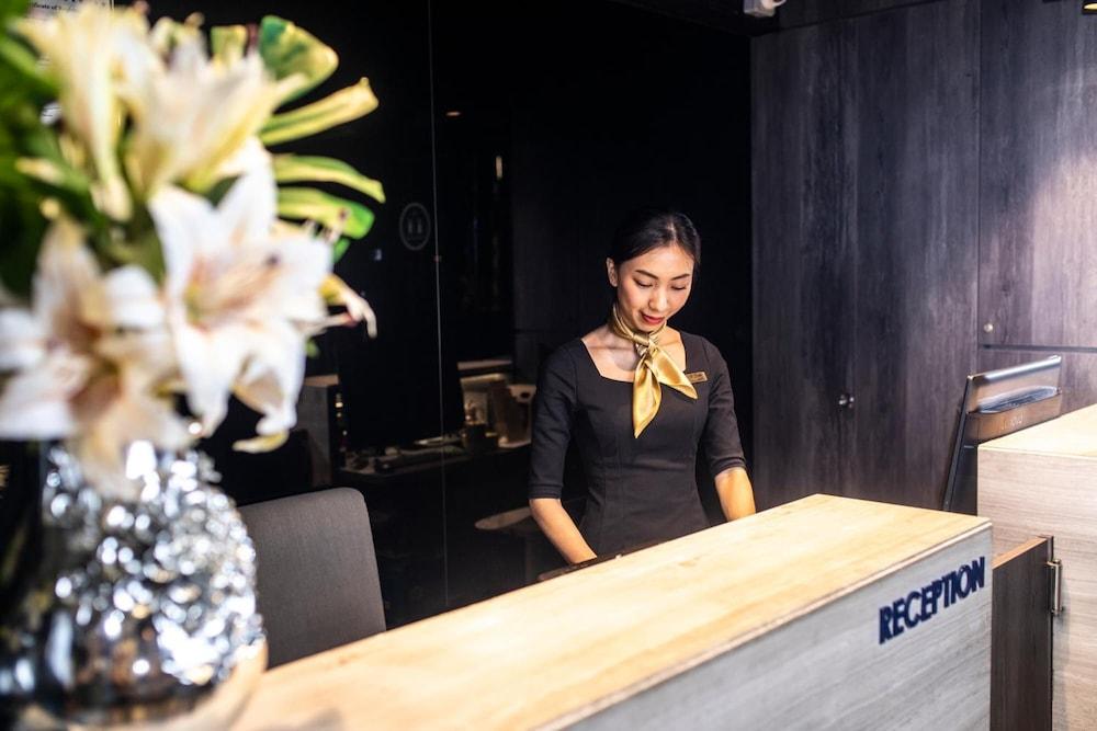 Cube Family Boutique Capsule Hotel At Chinatown Сингапур Экстерьер фото